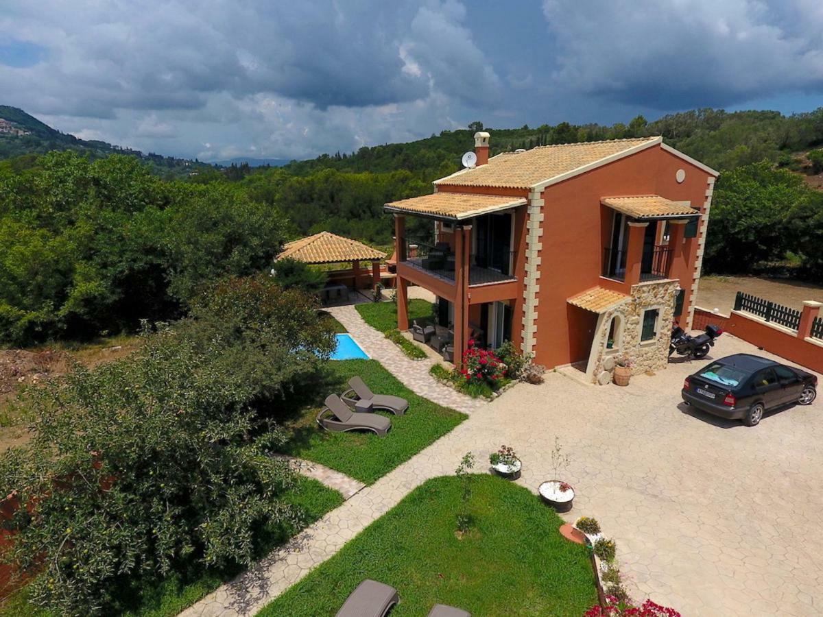 Villa Alex Sinarádes Exterior foto